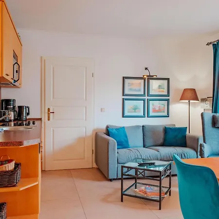 Apartmenthaus Sonnenburg 16 * Ostseebad Kühlungsborn